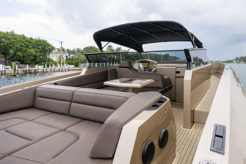  Yacht Photos Pics 2022 Vanquish Yachts Vq45 - Image 37