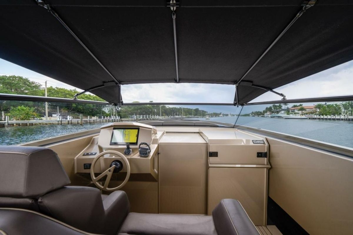 2022 Vanquish Yachts 45 