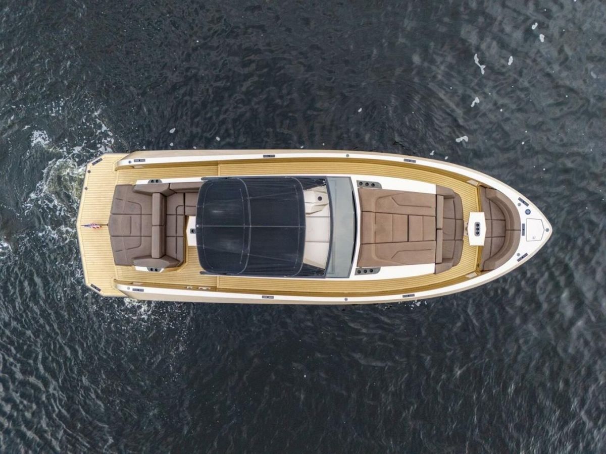 2022 Vanquish Yachts 45 
