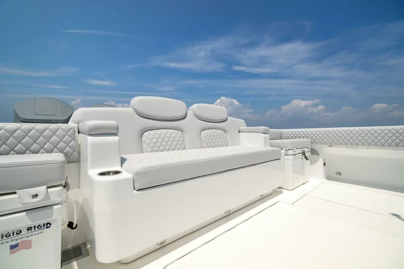  Yacht Photos Pics 2026 Hcb 48 Campeon - Image 13