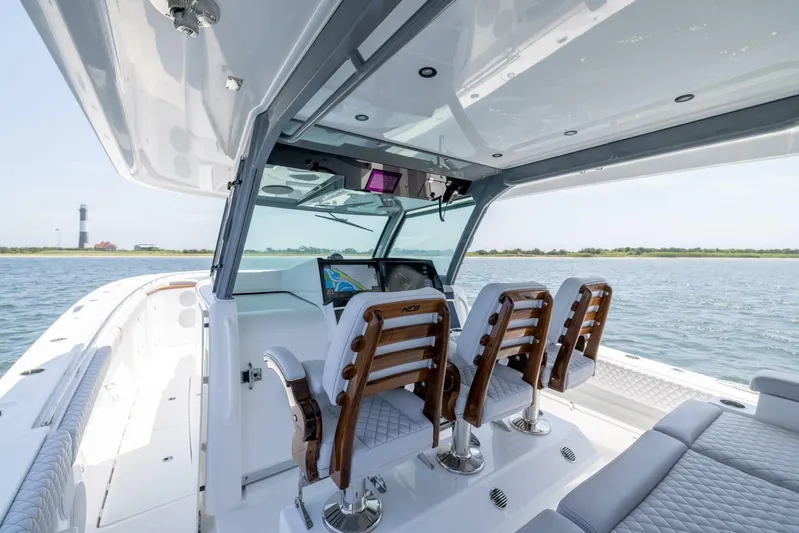  Yacht Photos Pics 2026 Hcb 48 Campeon - Image 29