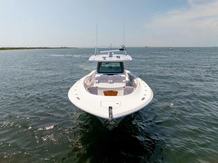  Yacht Photos Pics 2026 Hcb 48 Campeon - Image 3