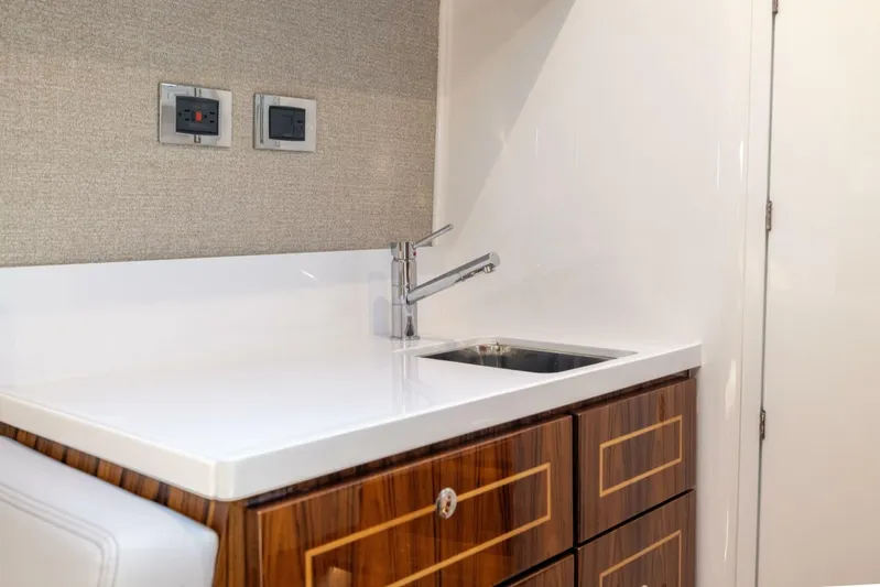  Yacht Photos Pics 2026 Hcb 48 Campeon - Image 54