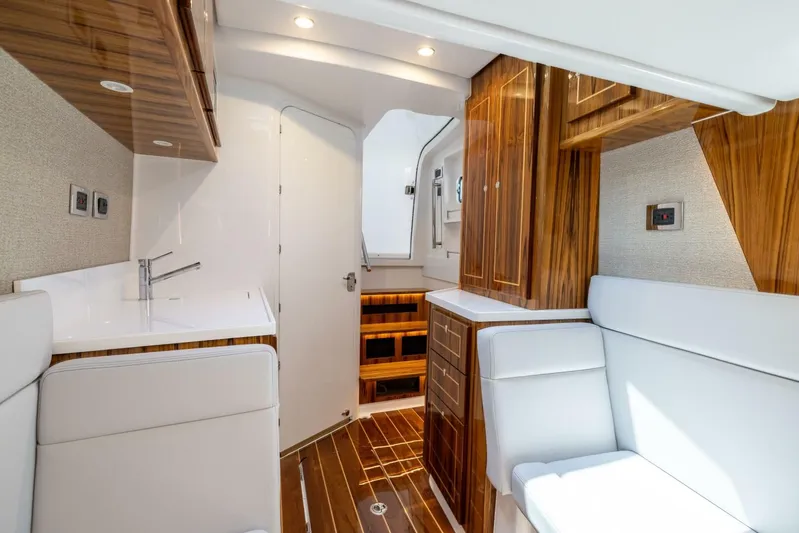  Yacht Photos Pics 2026 Hcb 48 Campeon - Image 59