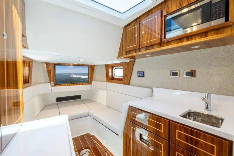  Yacht Photos Pics 2026 Hcb 48 Campeon - Image 51