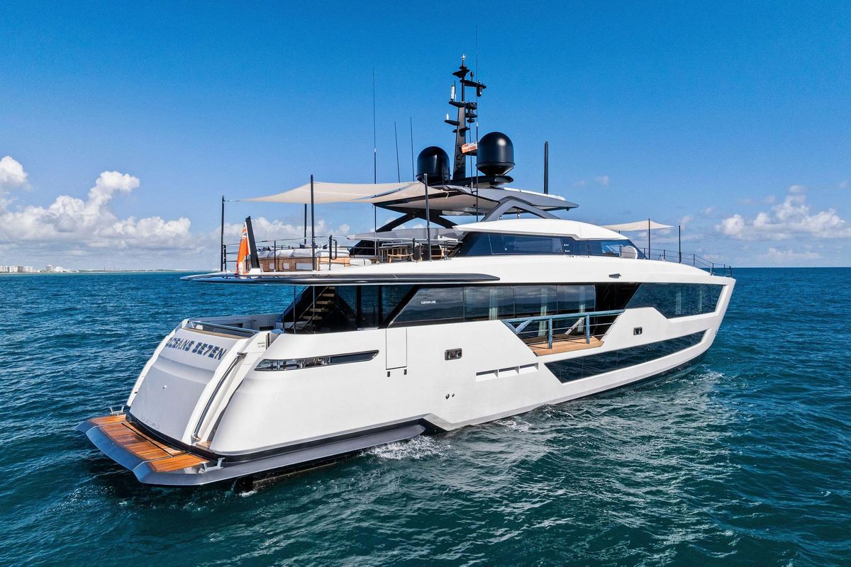 2024 Custom Line 106