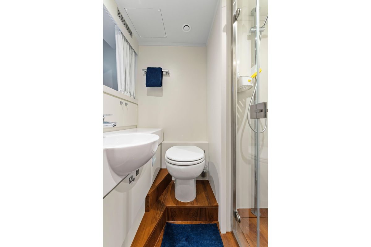 2024 Custom Line 106