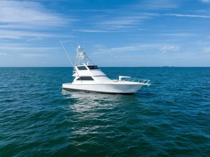 Patriot Yacht Photos Pics 