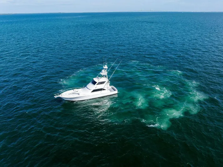 Patriot Yacht Photos Pics 