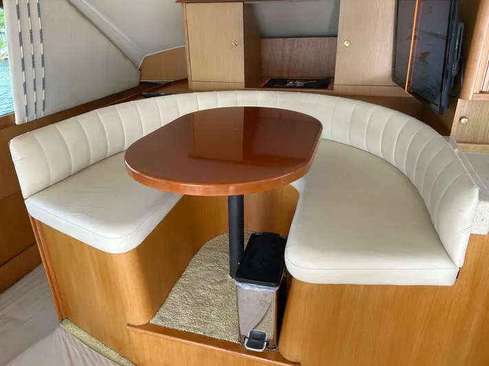 Natalin Cay Yacht Photos Pics 2003 Ocean 40 Super Sport