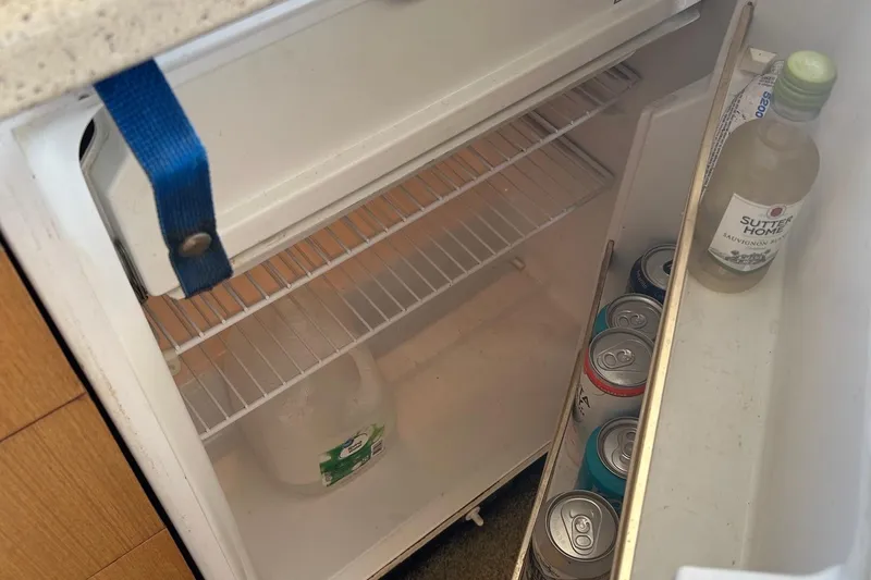 Natalin Cay Yacht Photos Pics 2003 Ocean 40 Super Sport