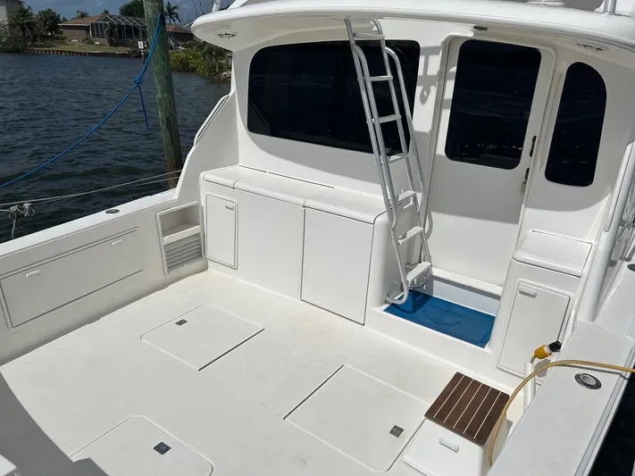 Natalin Cay Yacht Photos Pics 2003 Ocean 40 Super Sport