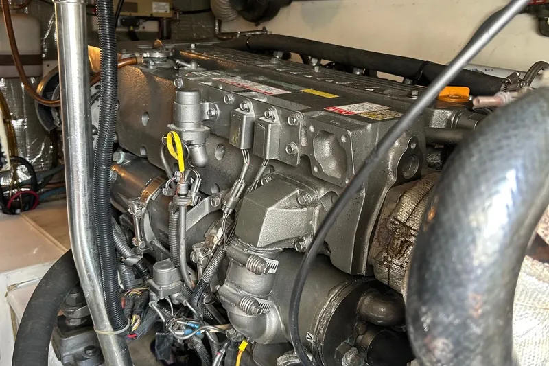 Natalin Cay Yacht Photos Pics 2003 Ocean 40 Super Sport