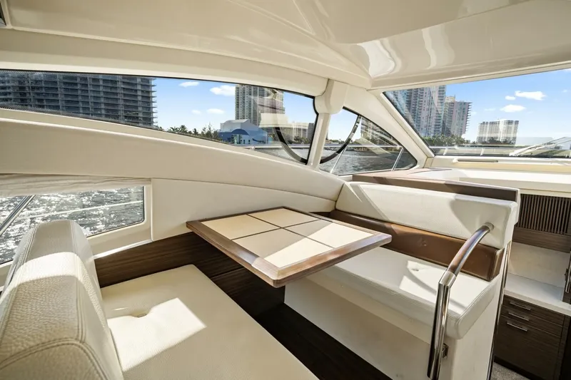  Yacht Photos Pics 2014 Azimut 48 Flybridge - Image 71