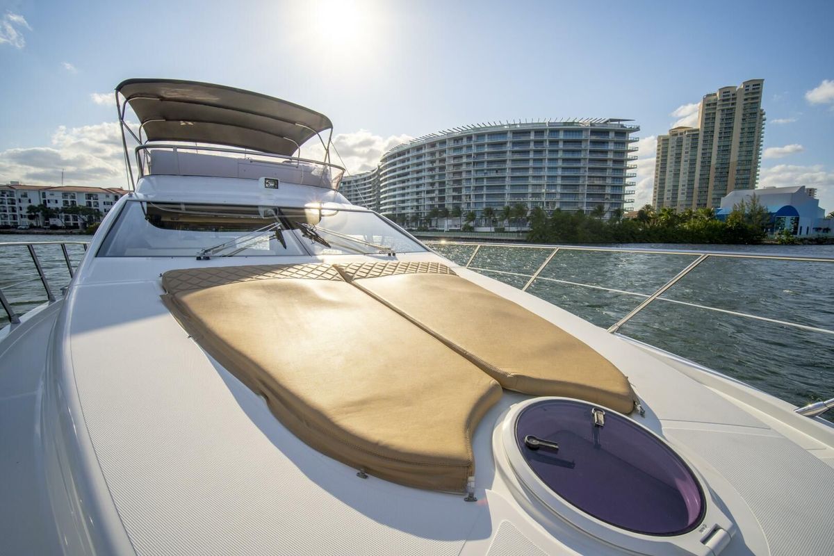 2014 Azimut 48 