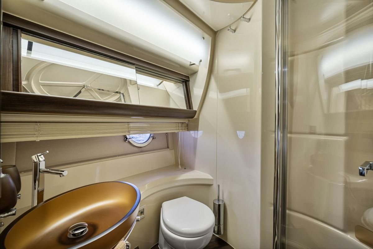 2014 Azimut 48 