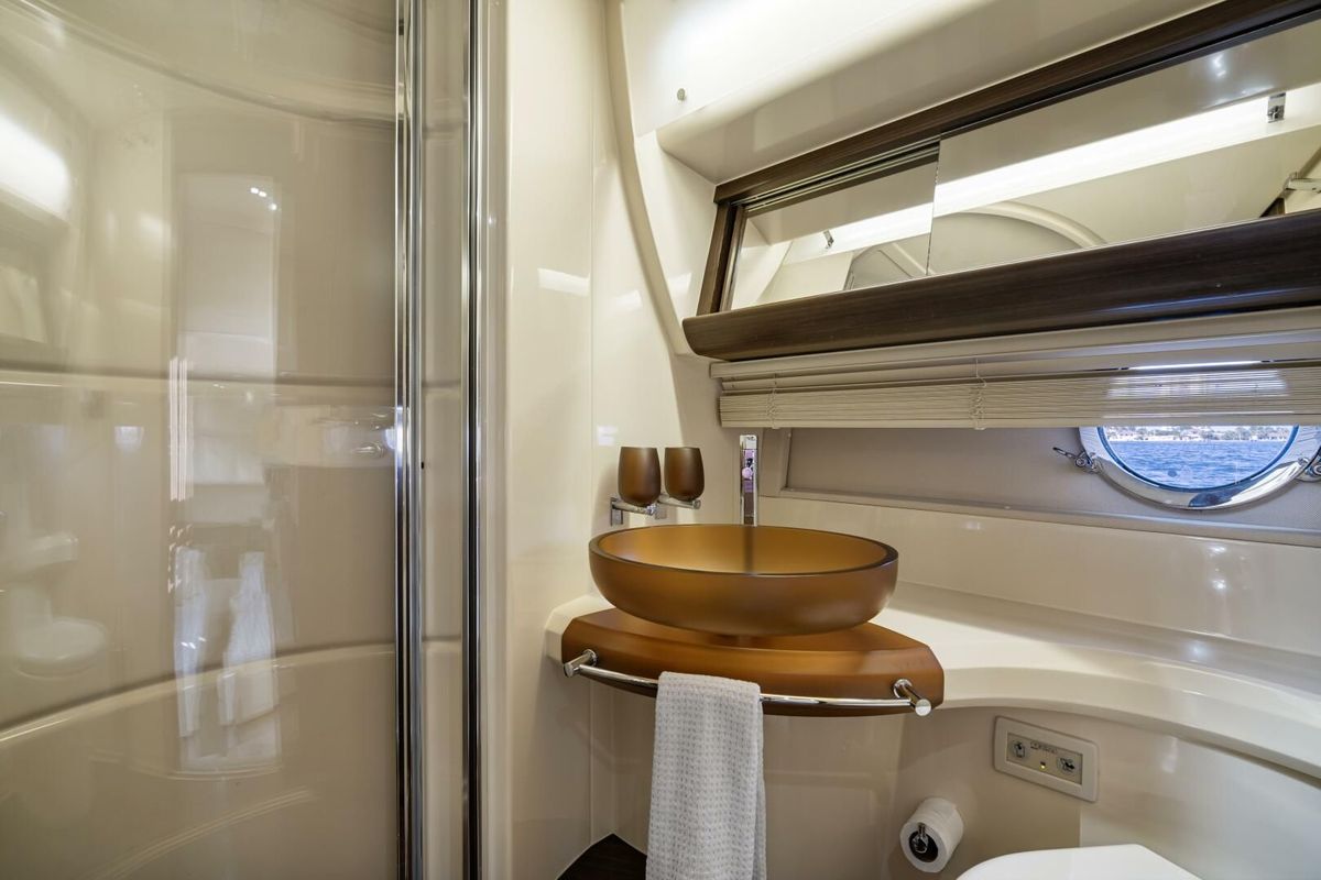2014 Azimut 48 
