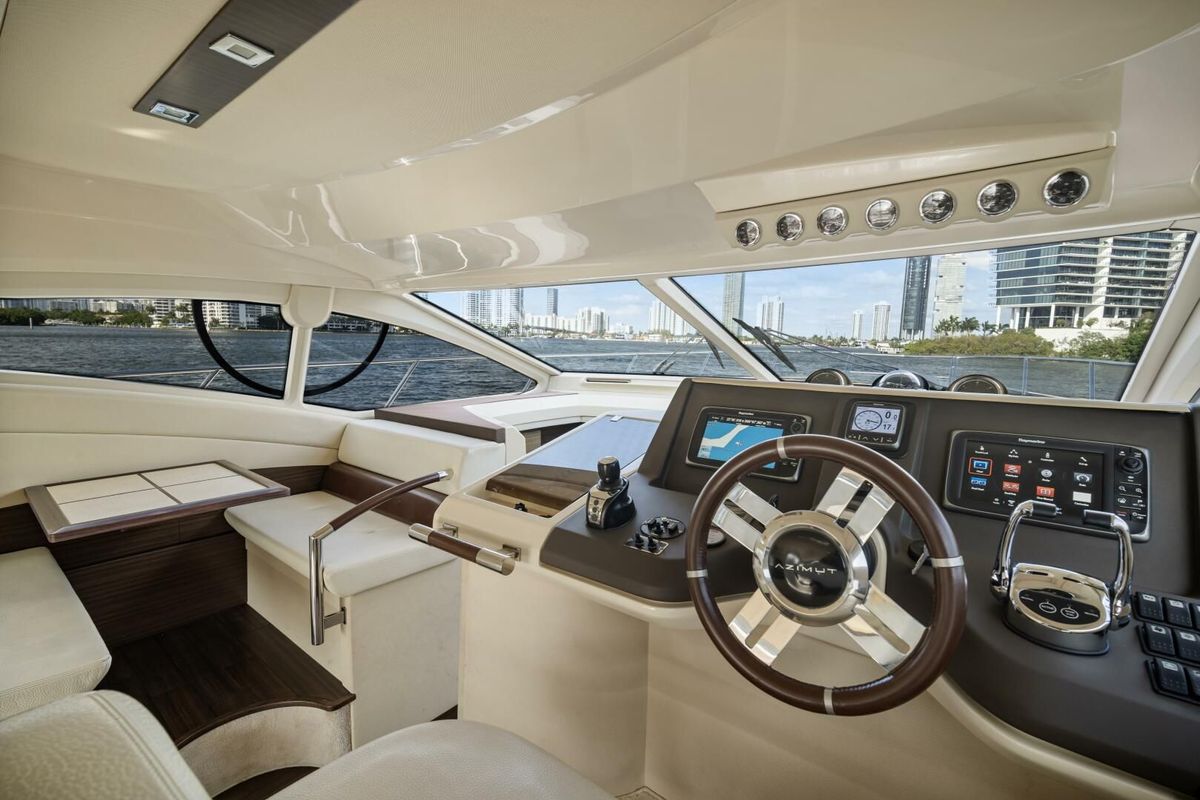 2014 Azimut 48 