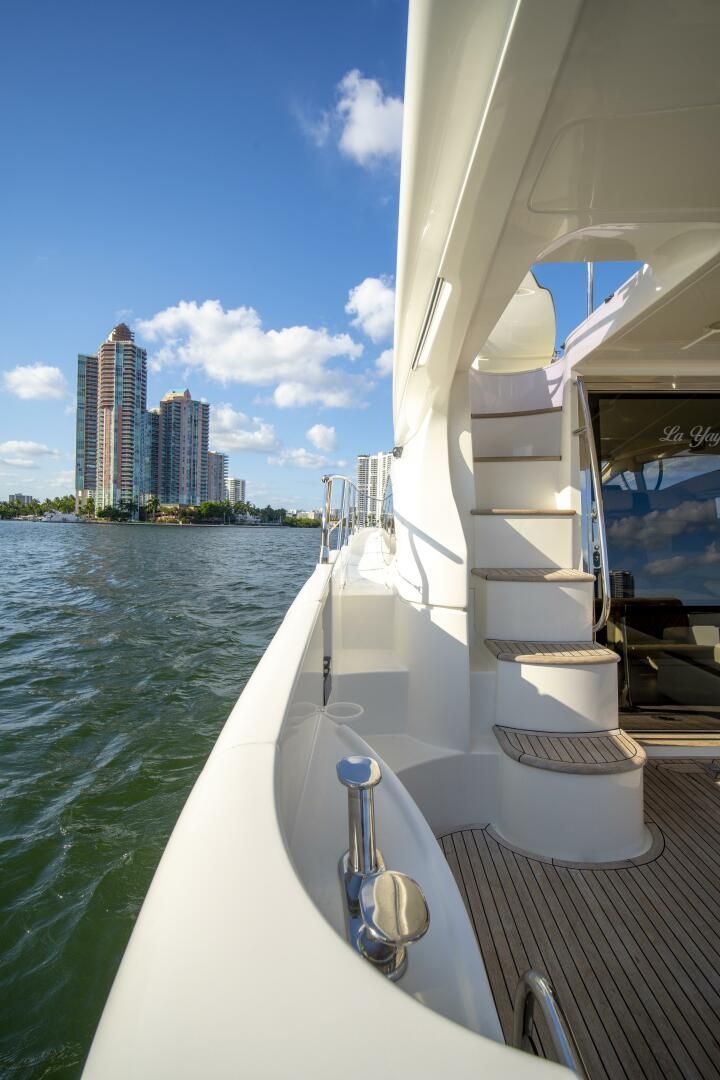 2014 Azimut 48 