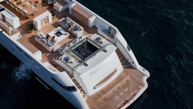Oceanic 143 Yacht Photos Pics 