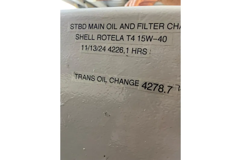 "fortunate" Yacht Photos Pics Oil change schedule on 1995 JOHNSON 65 Flybridge Motoryacht, featuring Shell Rotella T4.