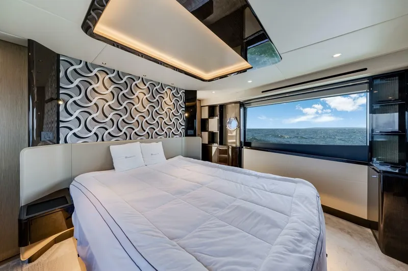  Yacht Photos Pics 2023 Absolute 60 Fly Prisma - Image 32