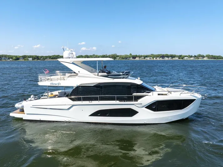  Yacht Photos Pics 2023 Absolute 60 Fly Prisma - Image 6