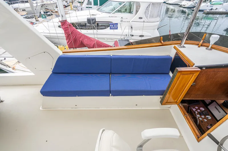 Calypseau Yacht Photos Pics 