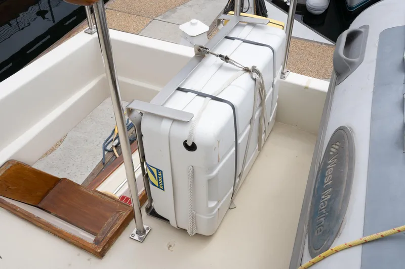 Calypseau Yacht Photos Pics 