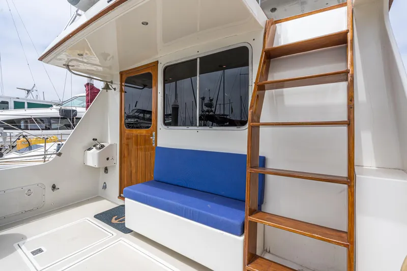 Calypseau Yacht Photos Pics 