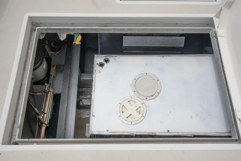 Calypseau Yacht Photos Pics 