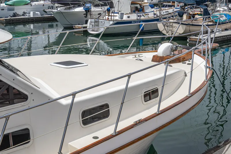 Calypseau Yacht Photos Pics 