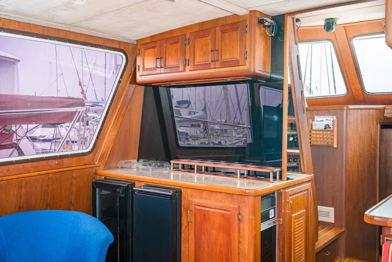 Calypseau Yacht Photos Pics 