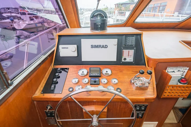 Calypseau Yacht Photos Pics 