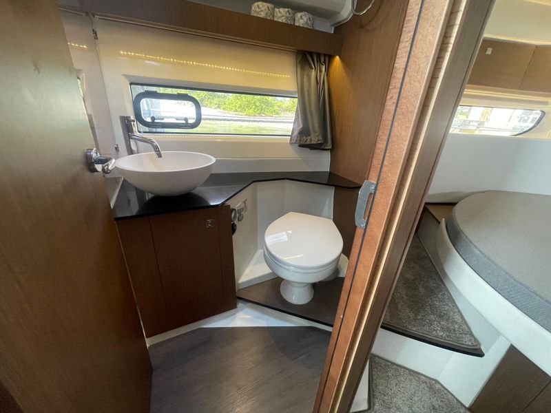 2021 Jeanneau NC 1095 Flybridge