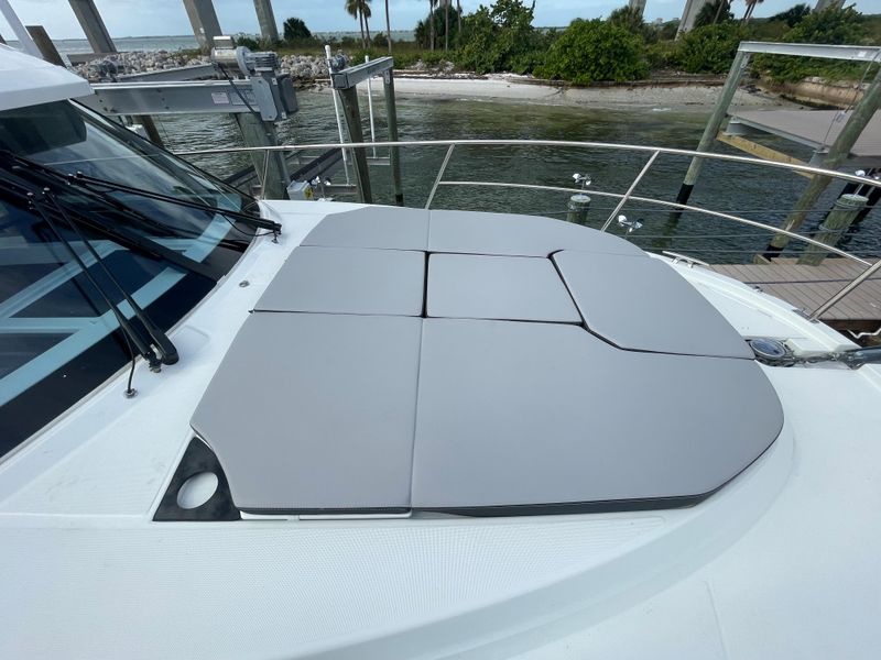 2021 Jeanneau NC 1095 Flybridge