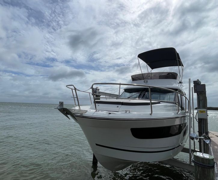 2021 Jeanneau NC 1095 Flybridge