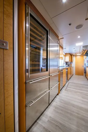 Mizu - Oceanfast Motor Yacht Yacht Photos Pics 