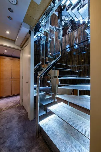 Mizu - Oceanfast Motor Yacht Yacht Photos Pics 