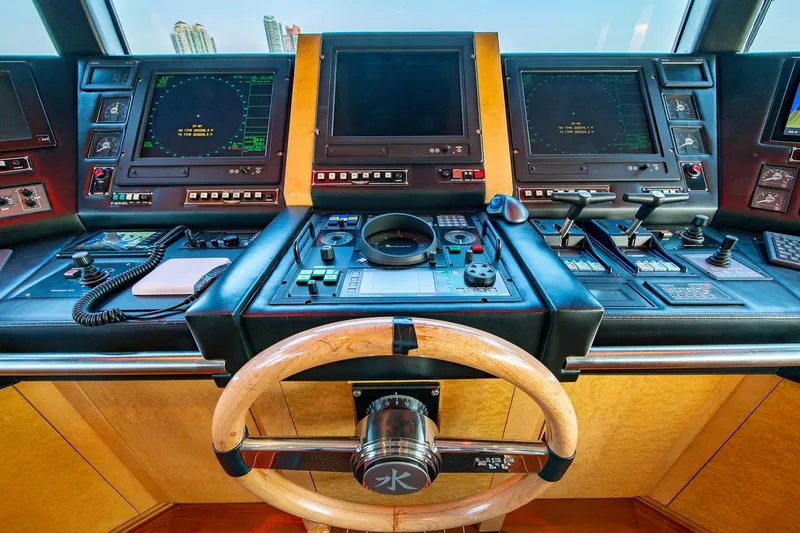 Mizu - Oceanfast Motor Yacht Yacht Photos Pics 