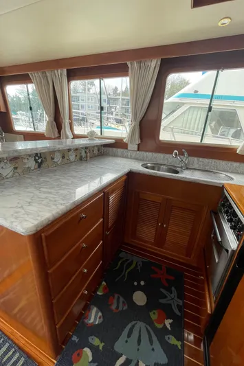 Moorage Available Yacht Photos Pics 