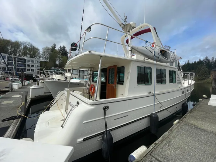 Moorage Available Yacht Photos Pics 