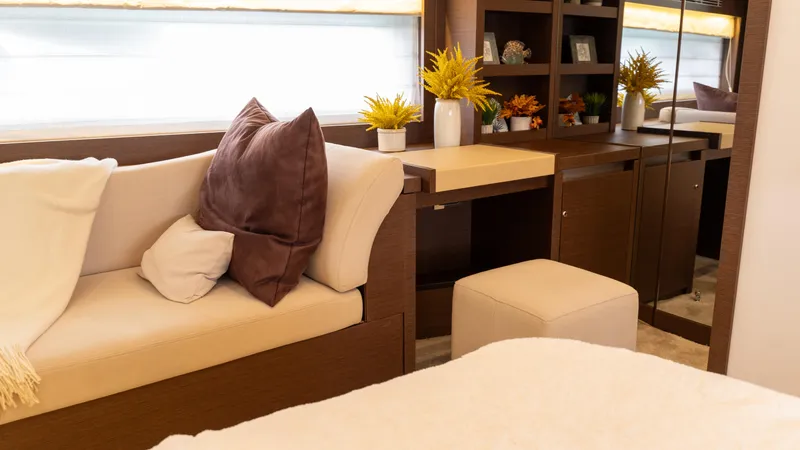 Yachtooma Yacht Photos Pics 