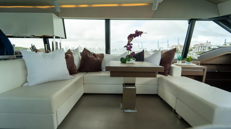 Yachtooma Yacht Photos Pics 