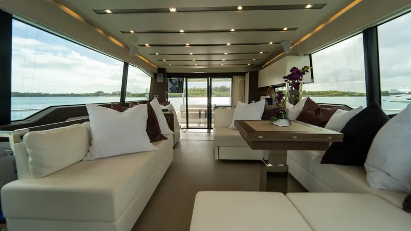 Yachtooma Yacht Photos Pics 