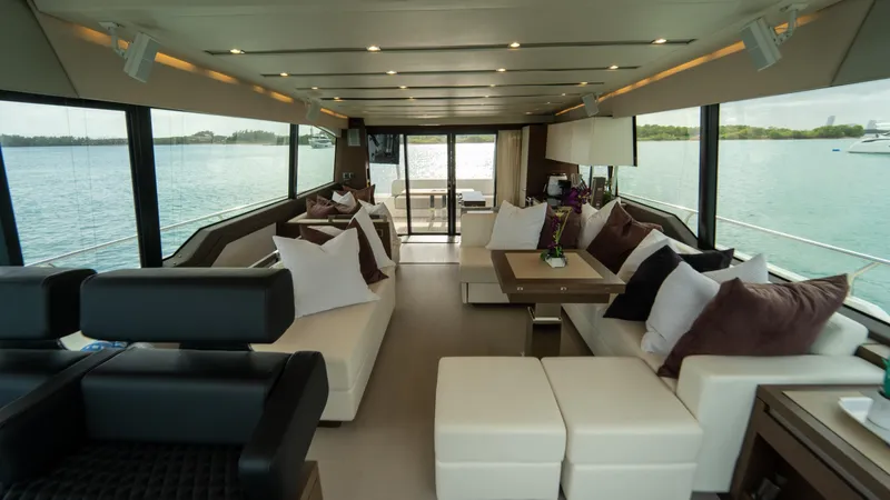 Yachtooma Yacht Photos Pics 