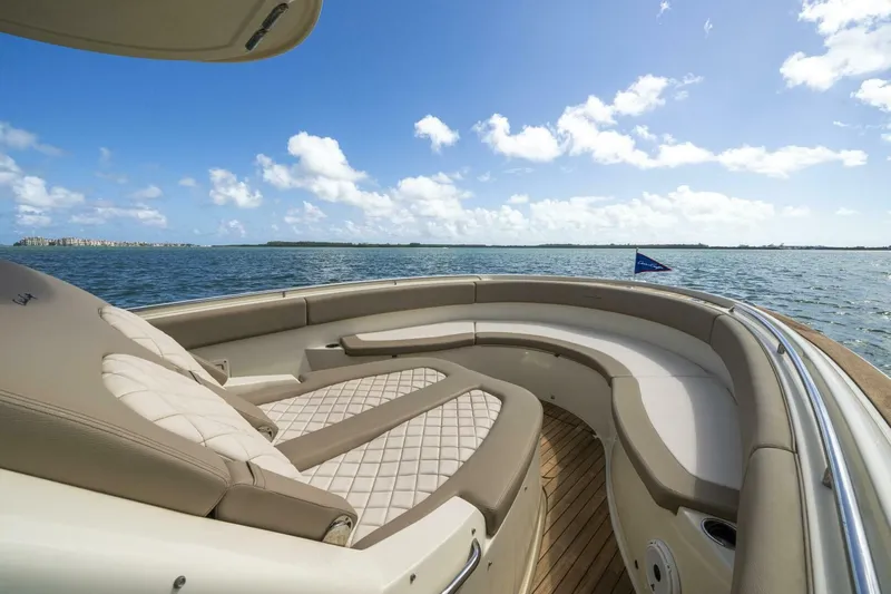  Yacht Photos Pics 2022 Chris-craft Catalina 34 - Image 28