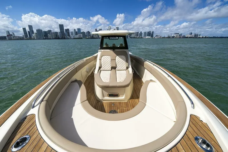  Yacht Photos Pics 2022 Chris-craft Catalina 34 - Image 32