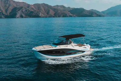 2025 Quicksilver Activ 875 Sundeck