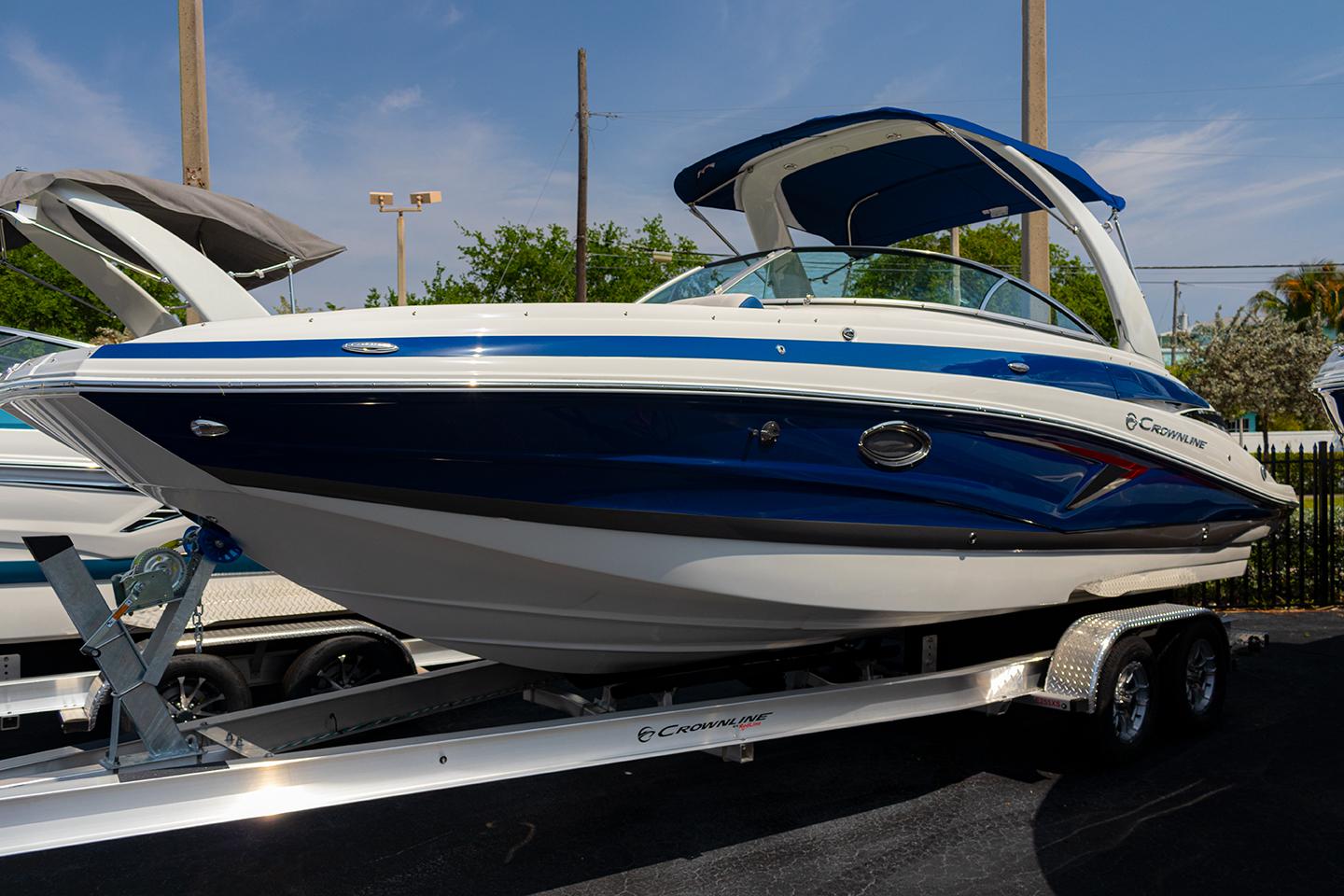 New Crownline E 255 XS in Florida - iNautia